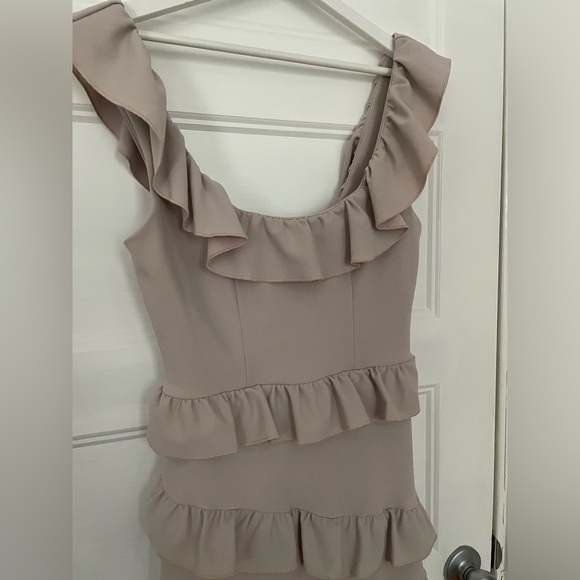 Show Me Your Mumu Greta Ruffle Dress in Show Me The Ring - Sz Medium - Picture 5 of 7